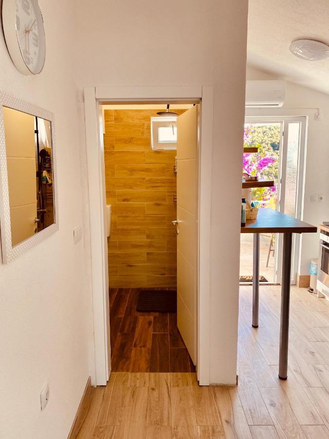 Apartment Elena Donji Okrug  Eksteriør billede