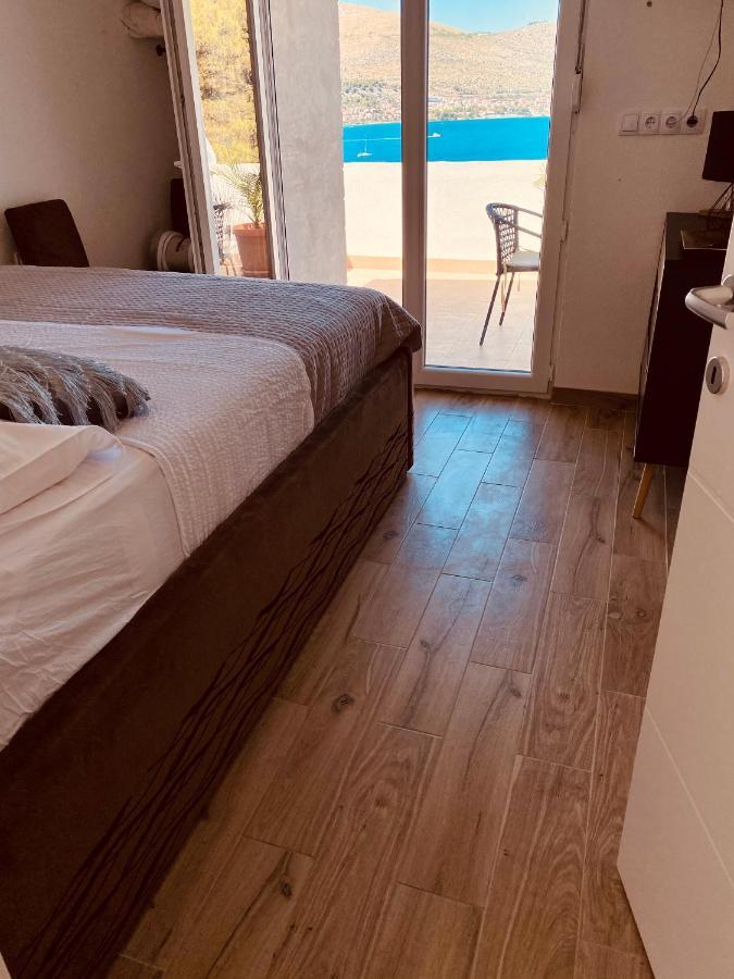 Apartment Elena Donji Okrug  Eksteriør billede