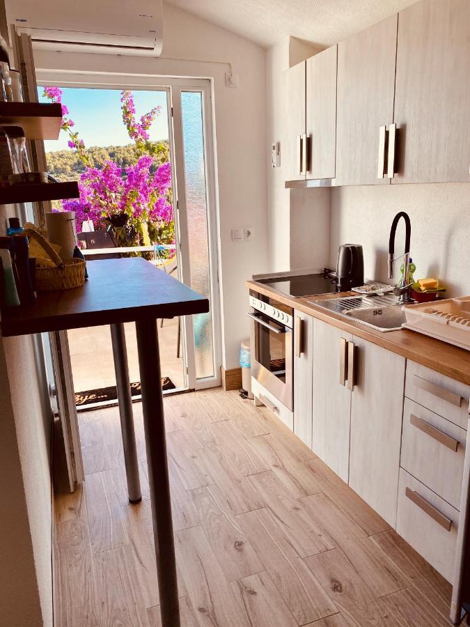 Apartment Elena Donji Okrug  Eksteriør billede