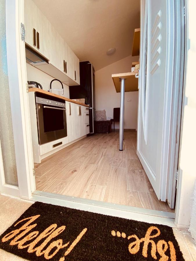 Apartment Elena Donji Okrug  Eksteriør billede